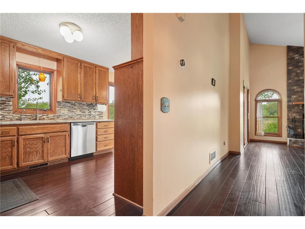 5700 Willow Trail Shoreview MN 55126 7058533 image7