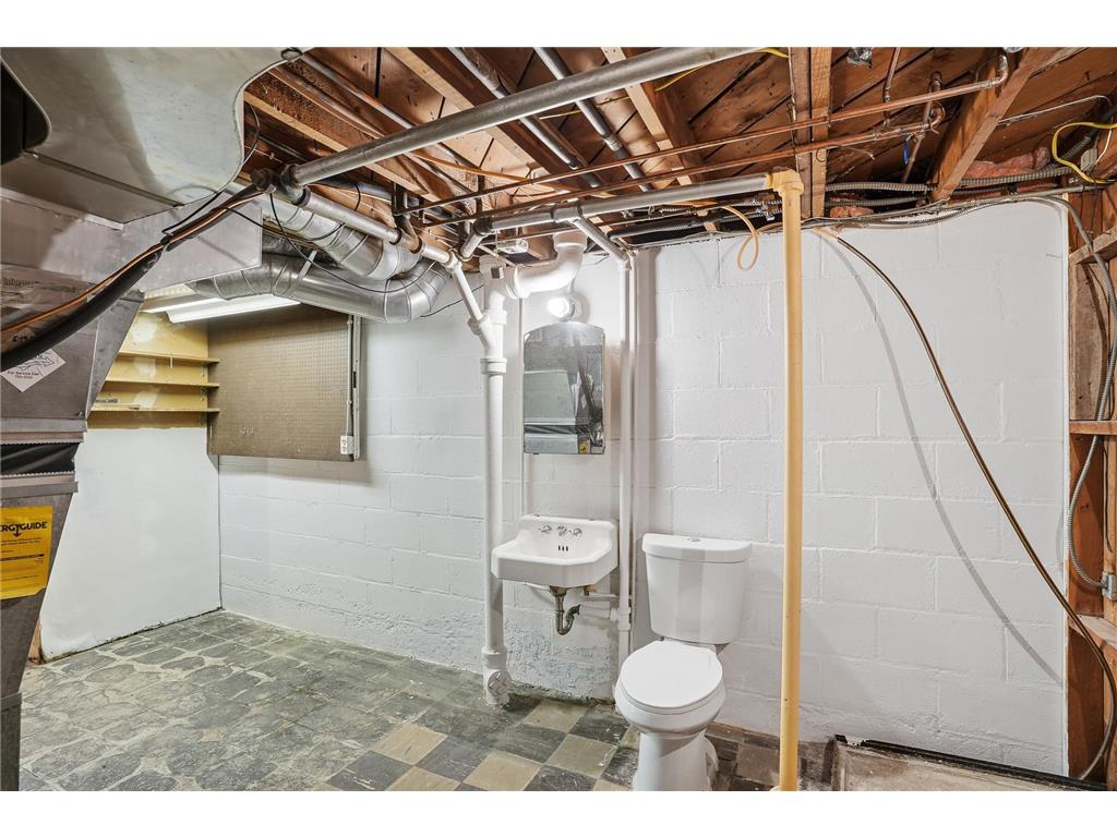 5701 38th Avenue S Minneapolis MN 55417 6781642 image32