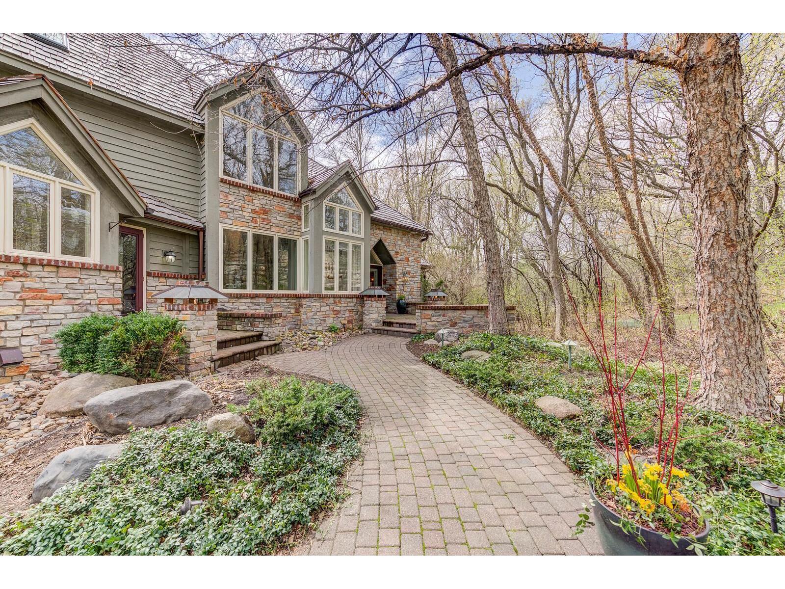 5702 Blake Road S, Edina, MN, 55436 MLS 7160952 Edina Realty