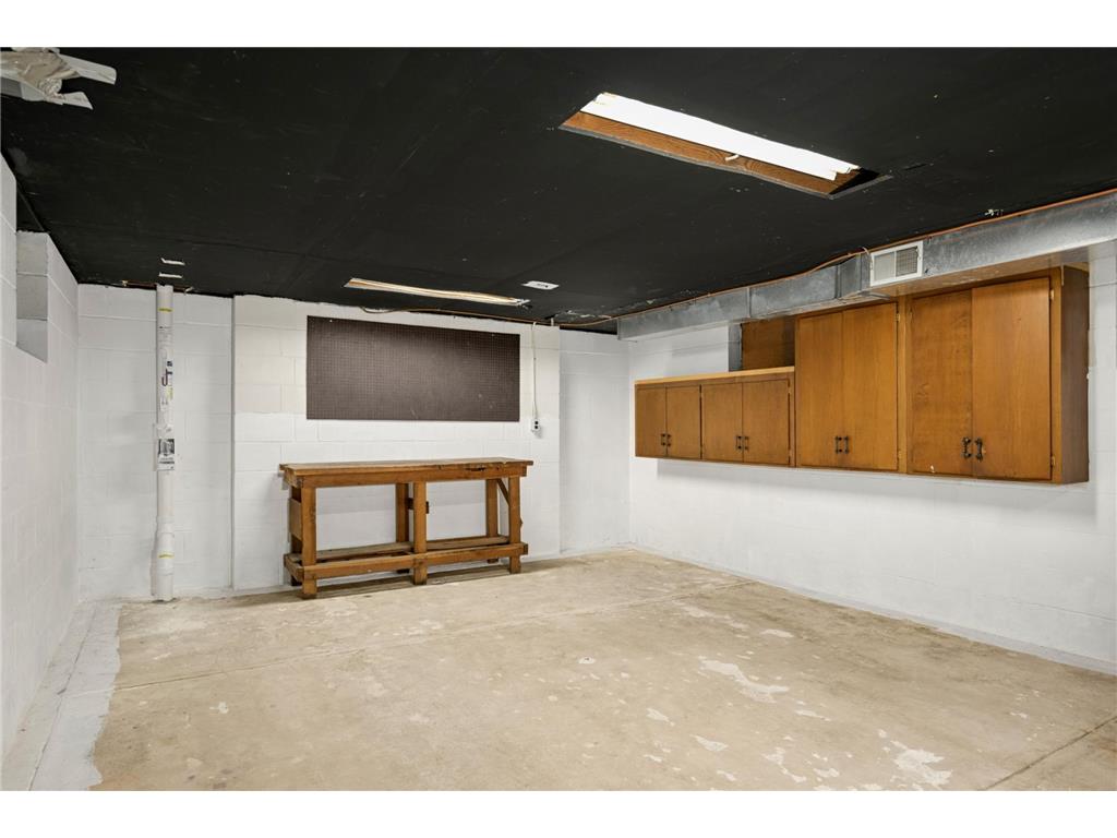 5703 Oakview Lane Minnetonka MN 55345 7054505 image25