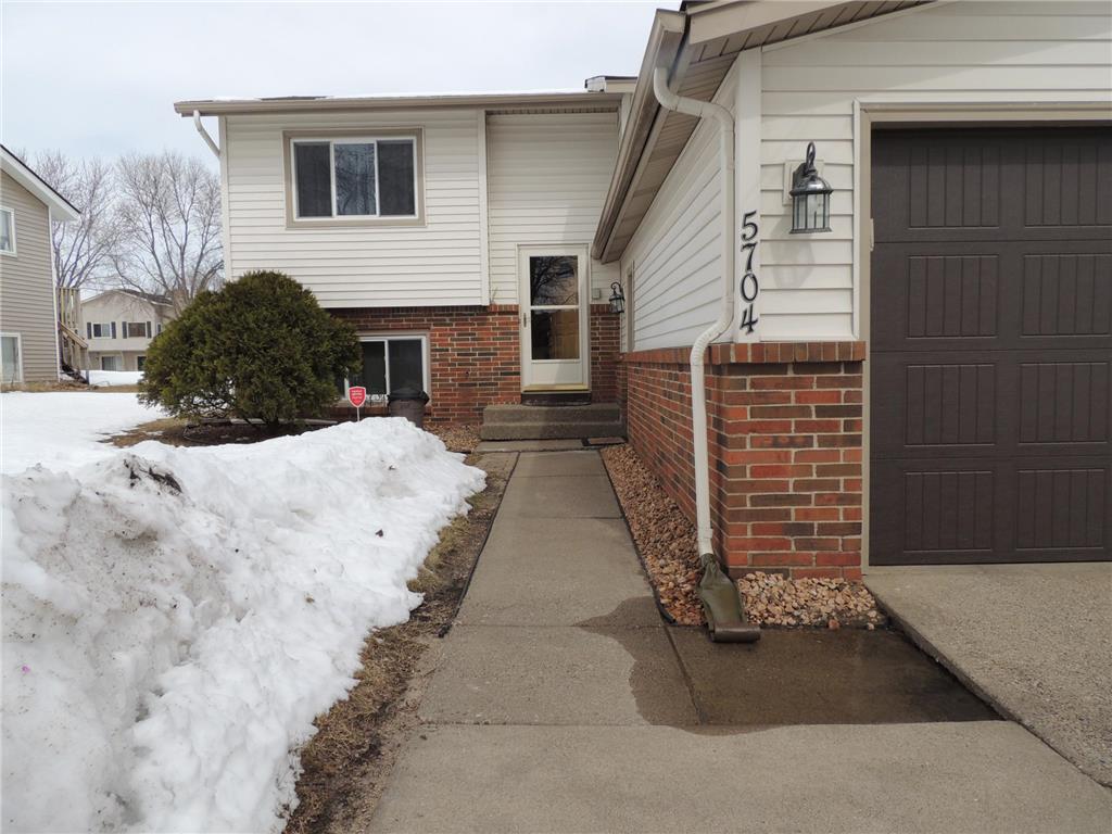 5704 84 1/2 Avenue N #222 Brooklyn Park MN 55443 6356176 image1