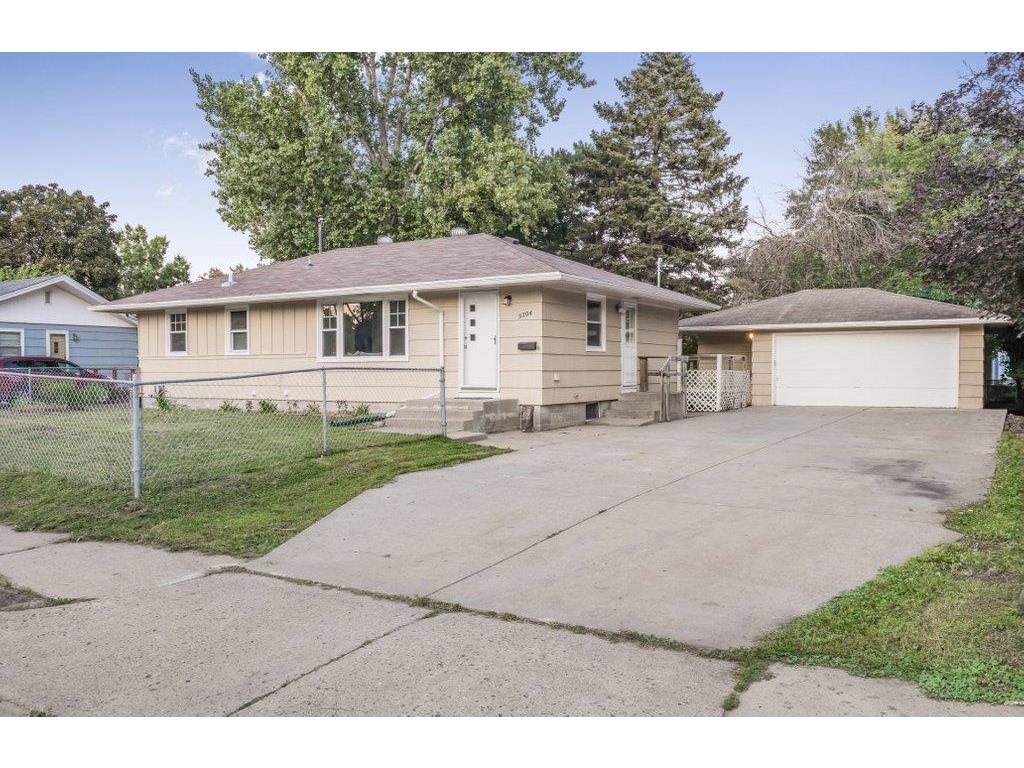 5704 Orchard Avenue N Crystal MN 55429 6594055 image1