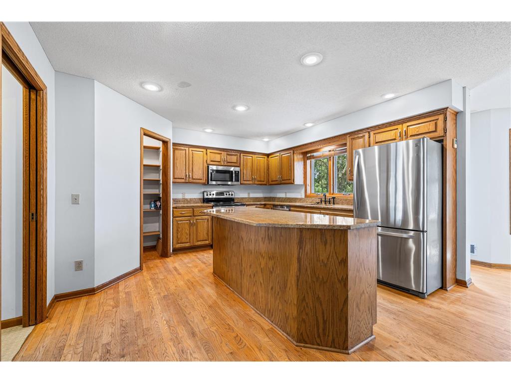 5705 Lois Lane Shoreview MN 55126 7079672 image17