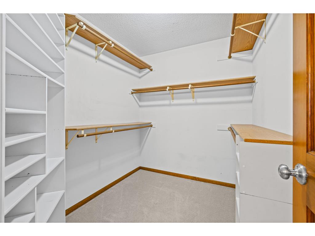5705 Lois Lane Shoreview MN 55126 7079672 image31