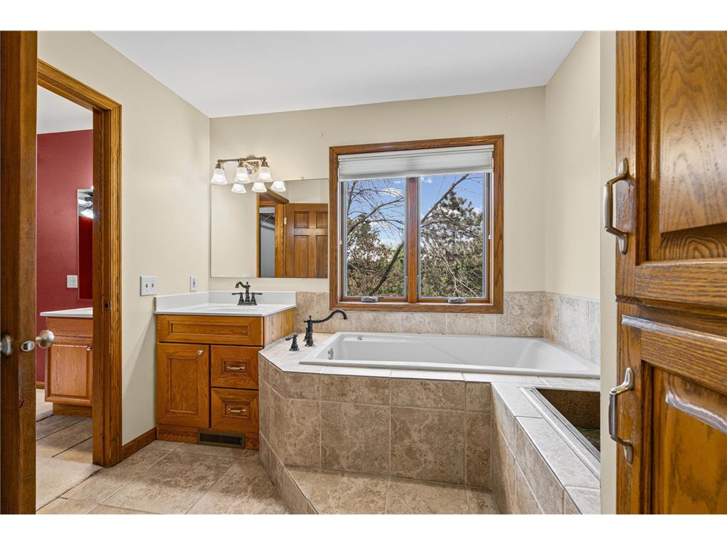 5705 Lois Lane Shoreview MN 55126 7079672 image32