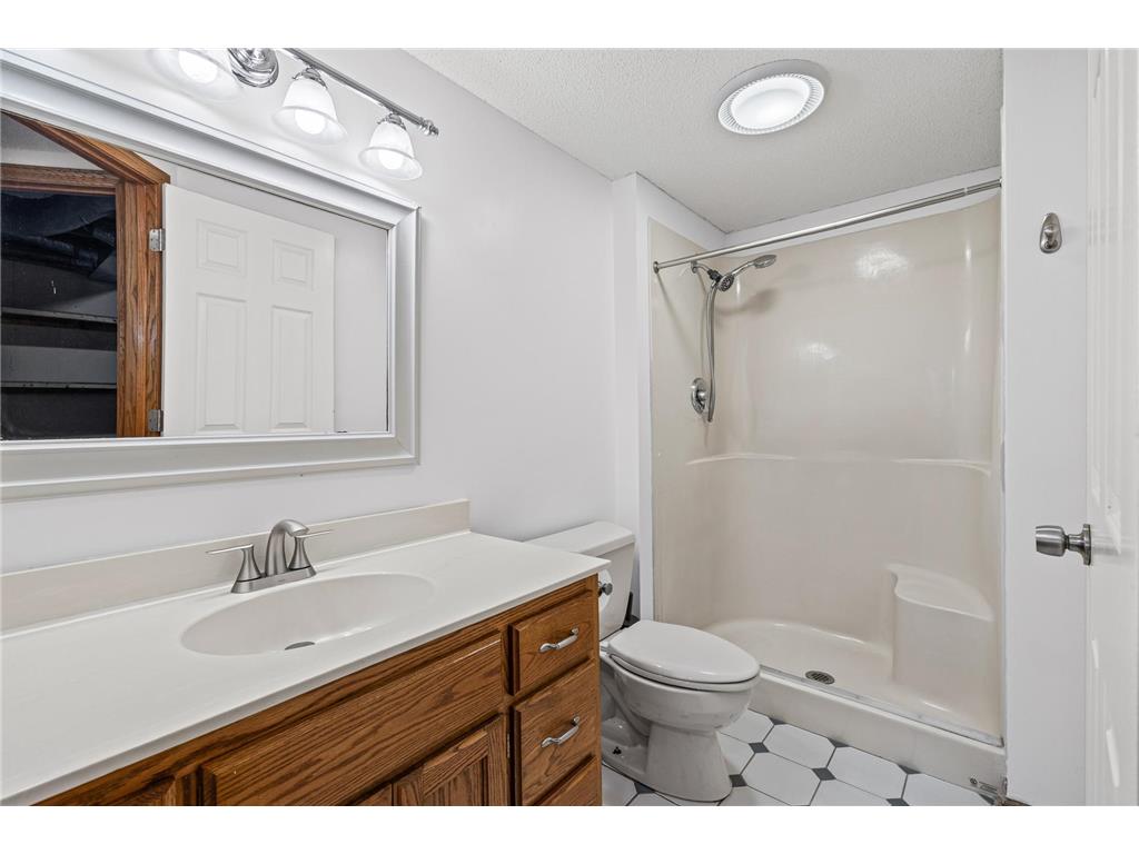 5705 Lois Lane Shoreview MN 55126 7079672 image36