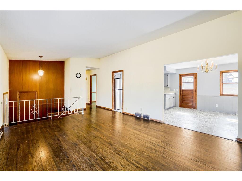 5705 Phoenix Street Golden Valley MN 55422 7020901 image11