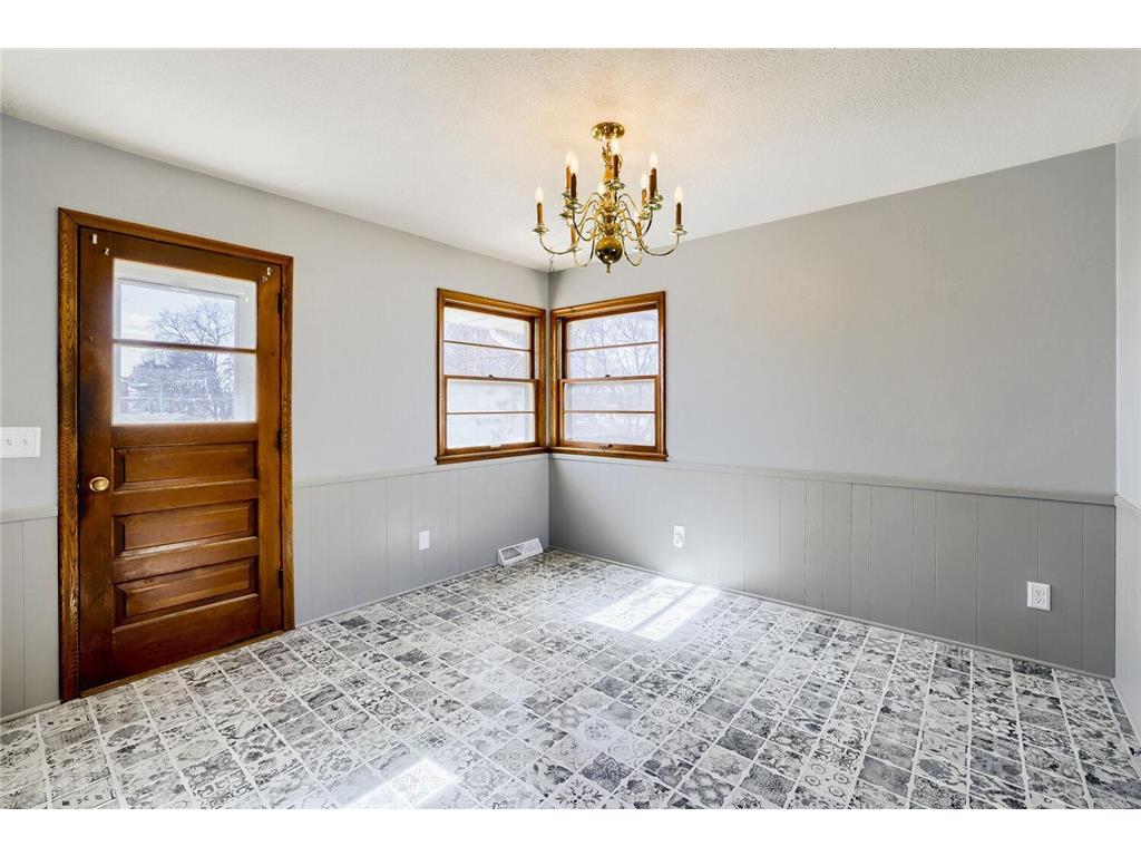 5705 Phoenix Street Golden Valley MN 55422 7020901 image21