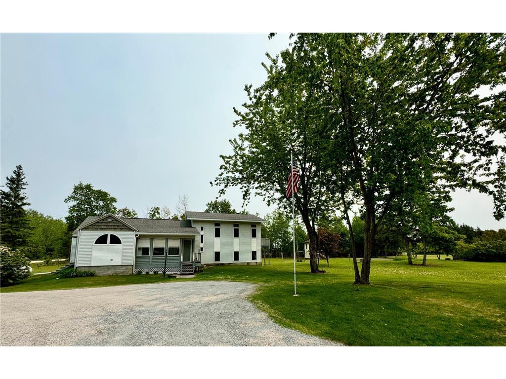 57058 350th Street Warroad MN 56763 6690521 image1