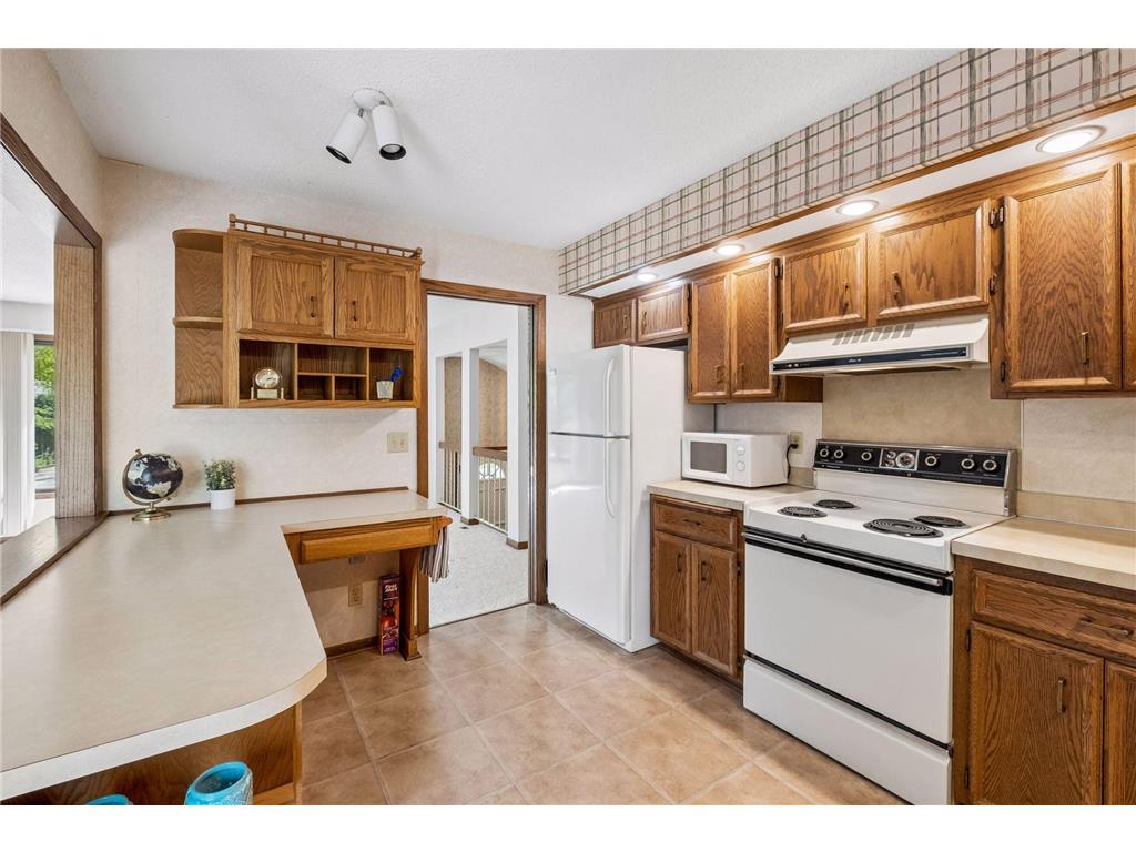 5706 W 98 1/2 Street Bloomington MN 55437 7024999 image16