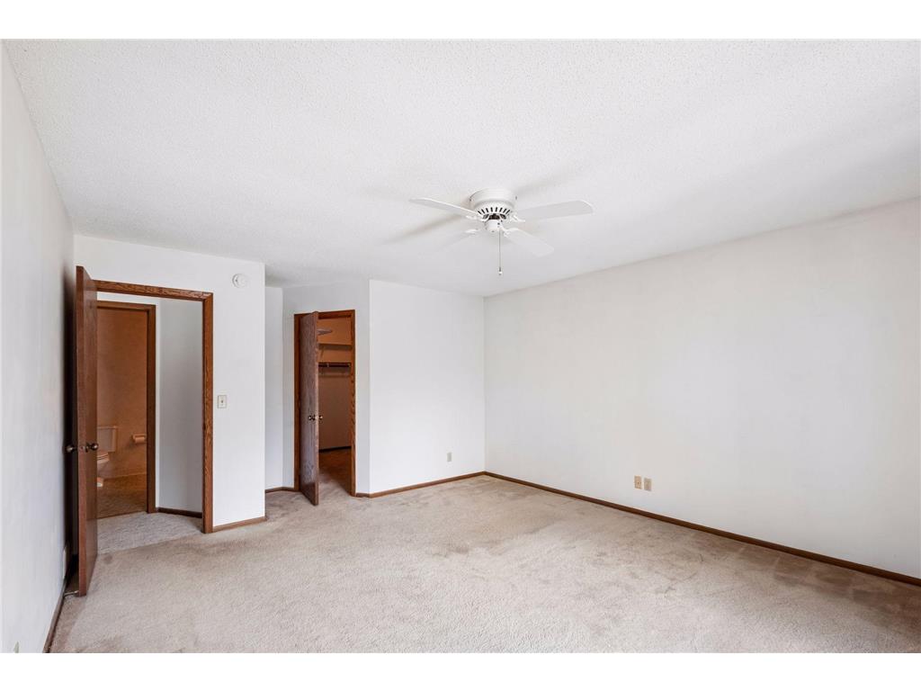 5706 W 98 1/2 Street Bloomington MN 55437 7024999 image21