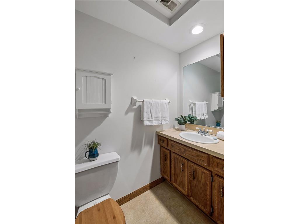 5706 W 98 1/2 Street Bloomington MN 55437 7024999 image26