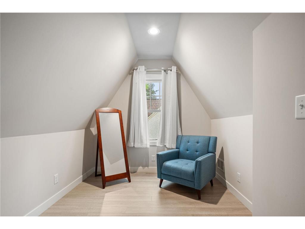 5708 10th Avenue S Minneapolis MN 55417 7063680 image22