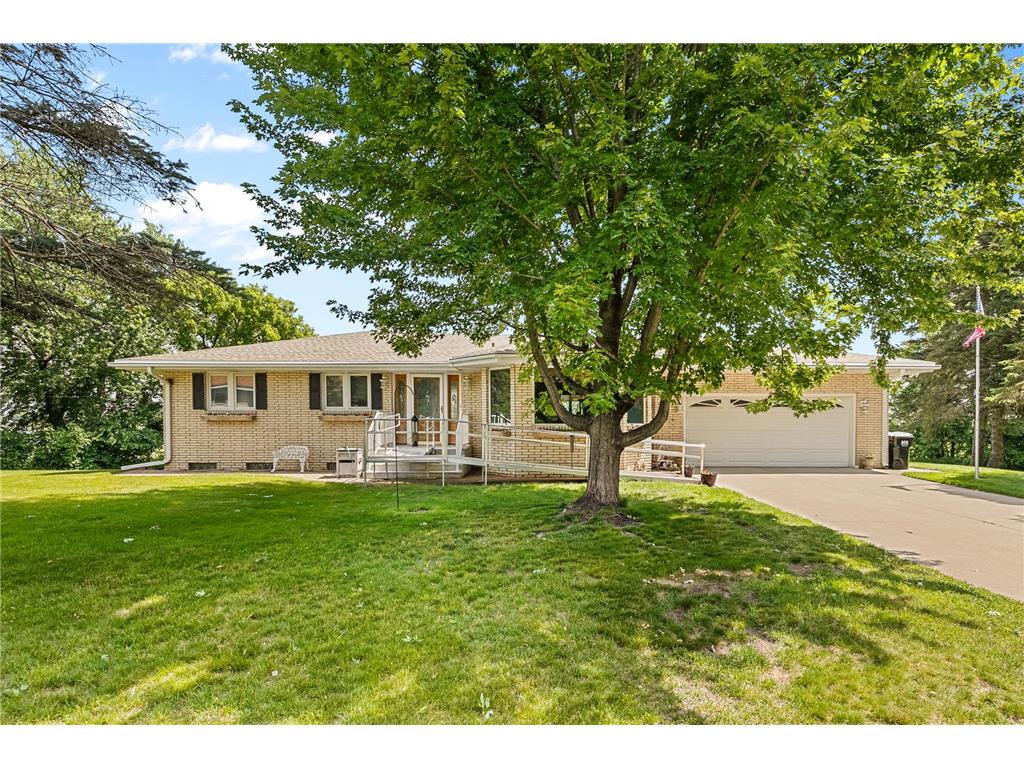 5708 141st Street N Hugo MN 55038 - Egg 7094157 image1