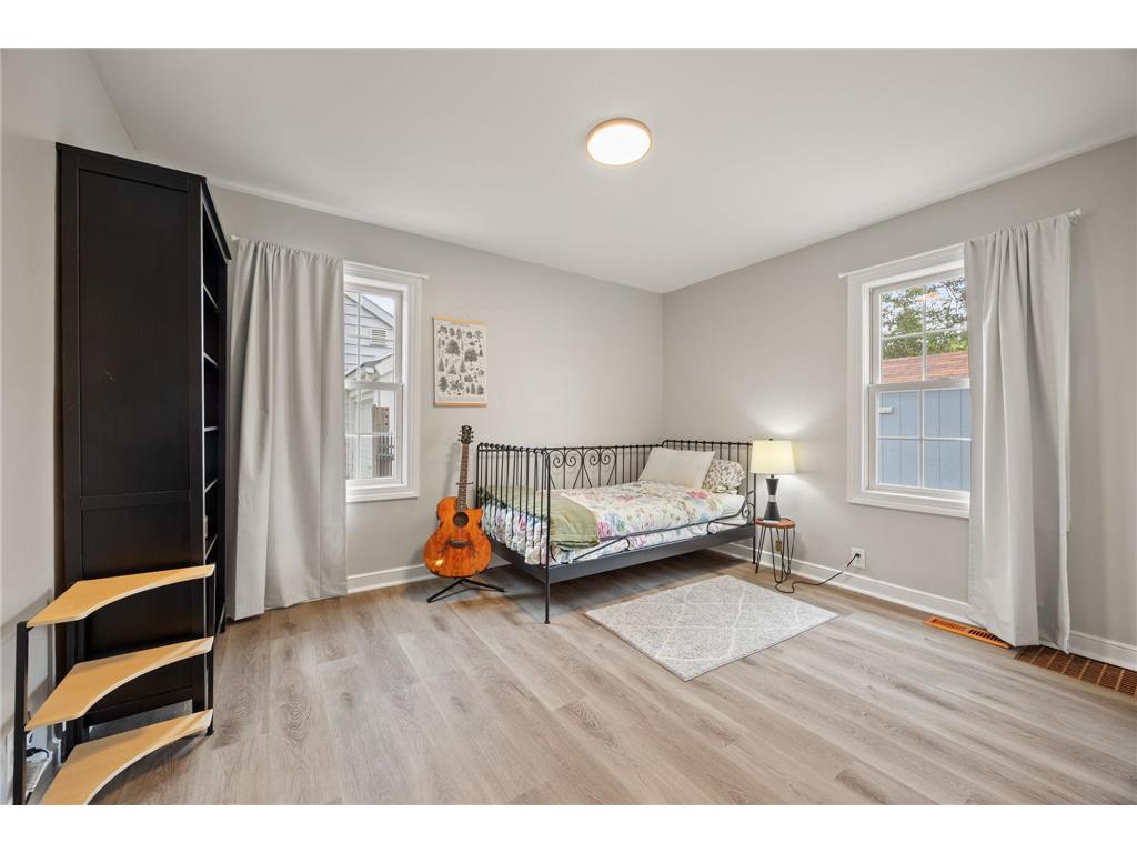 5709 W Lake Street Saint Louis Park MN 55416 7098667 image11