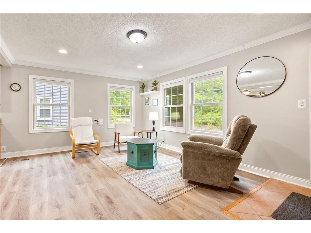 5709 W Lake Street Saint Louis Park MN 55416 7098667 image5