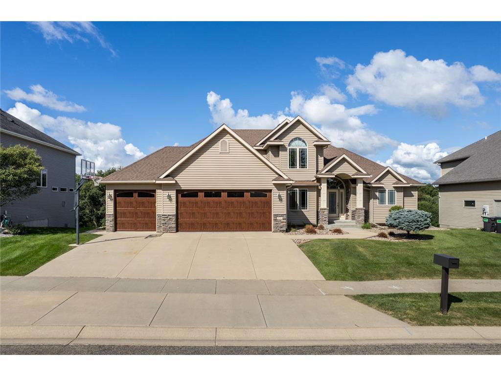 571 22nd Avenue SW Rochester MN 55902 6600056 image1