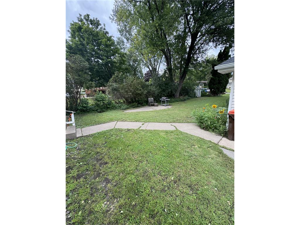 571 County Road B E Maplewood MN 55117 6788425 image11