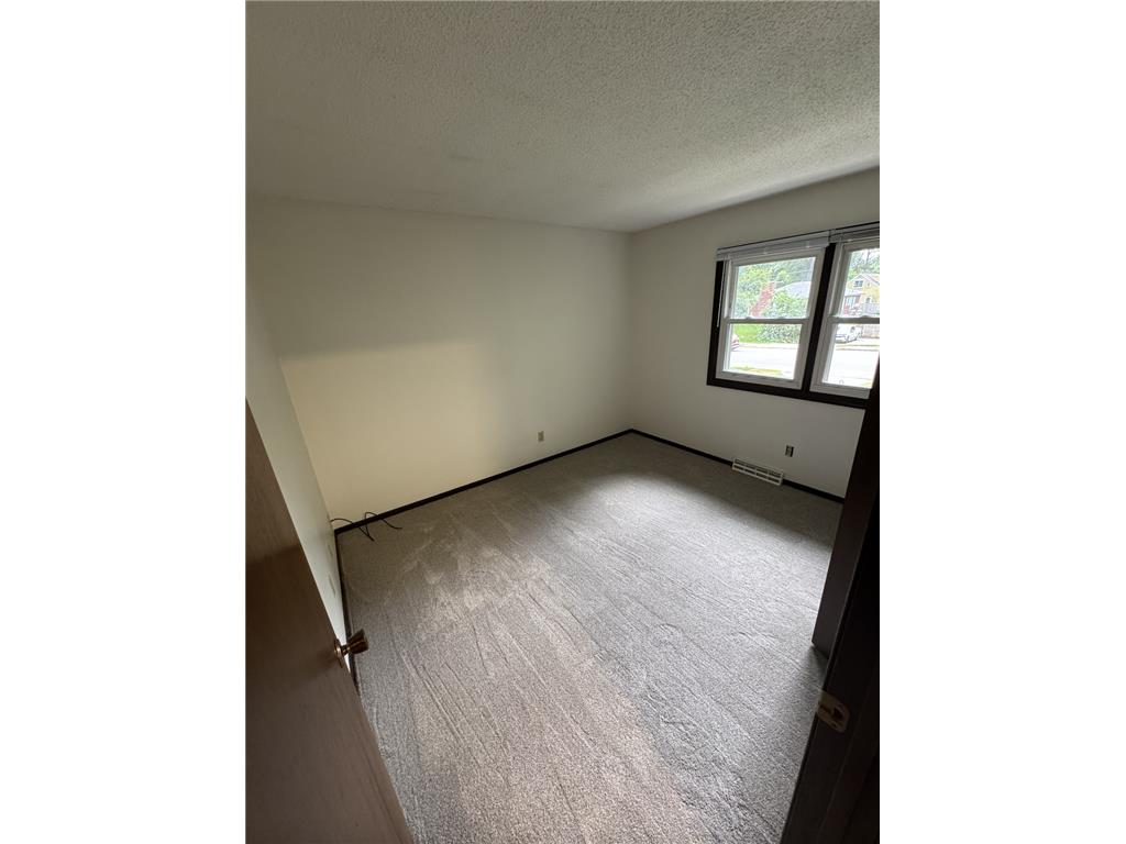 571 County Road B E Maplewood MN 55117 6788425 image7