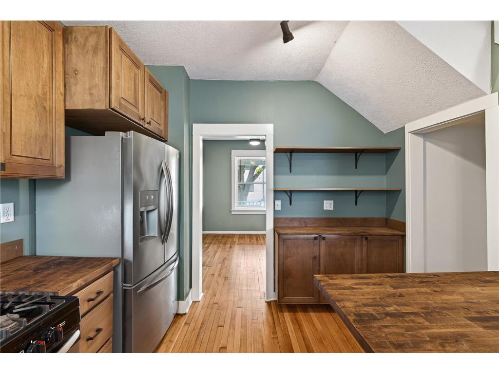 571 Front Avenue Saint Paul MN 55117 7061084 image14