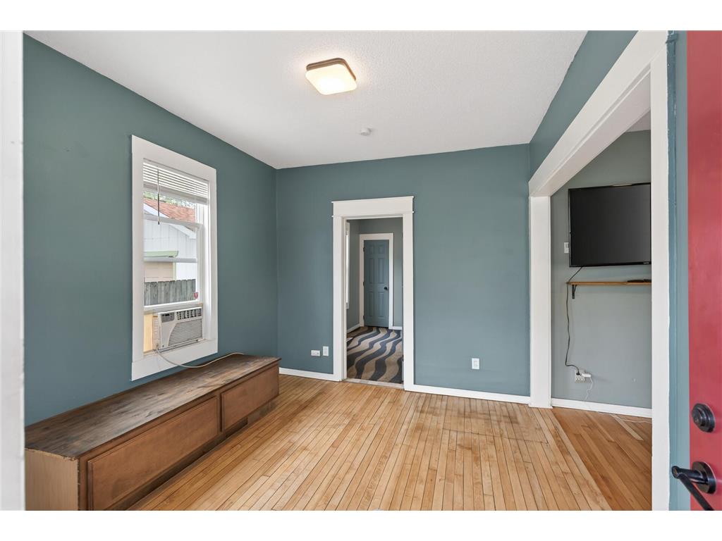 571 Front Avenue Saint Paul MN 55117 7061084 image6