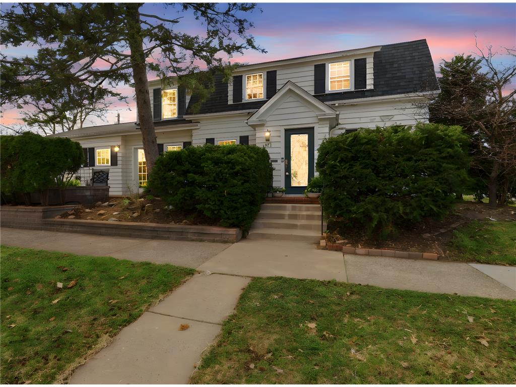 571 Griggs Street S Saint Paul MN 55116 7037305 image1