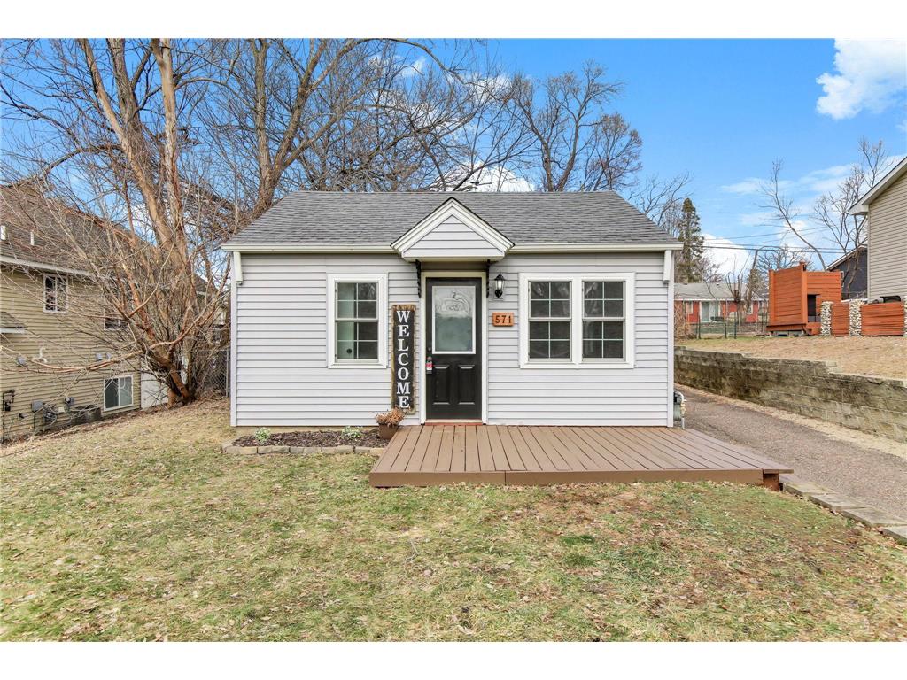 571 Ironton Street NE Fridley MN 55432 7031564 image1
