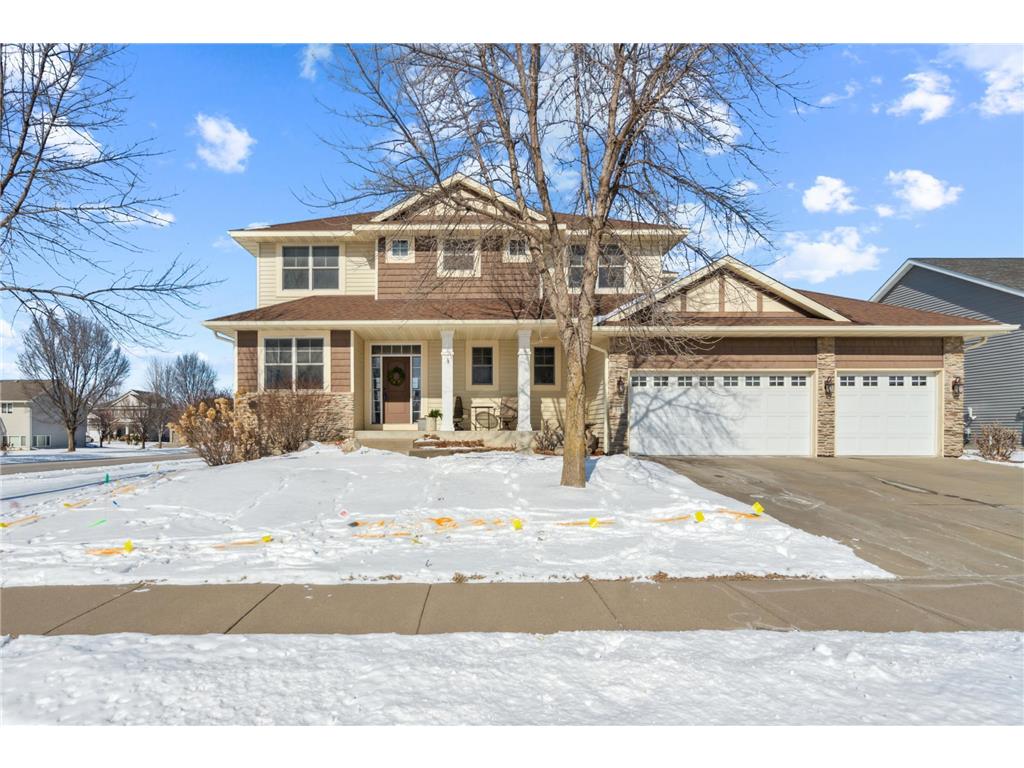 571 Jutland Avenue Shakopee MN 55379 6672111 image1