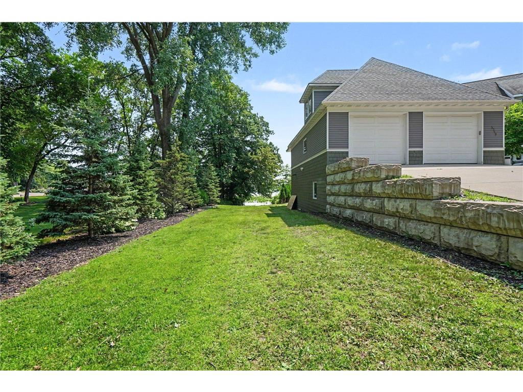 5710 Oakview Lane N Plymouth MN 55442 - Bass Lake 7104149 image38