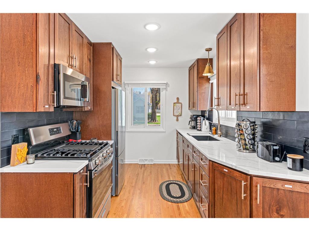 5712 40th Avenue S Minneapolis MN 55417 7027257 image10