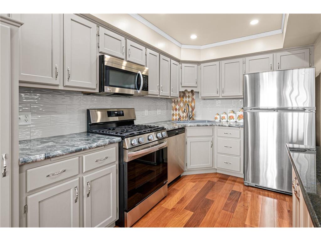 5712 Royal Oaks Drive Shoreview MN 55126 7048977 image7
