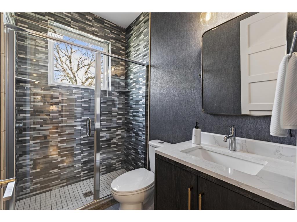 5716 Fairfax Avenue Edina MN 55424 7028037 image24