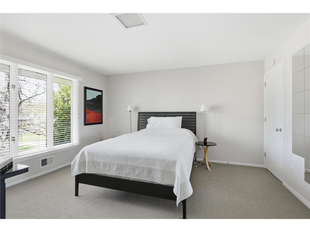 5717 View Lane Edina MN 55436 7037518 image31