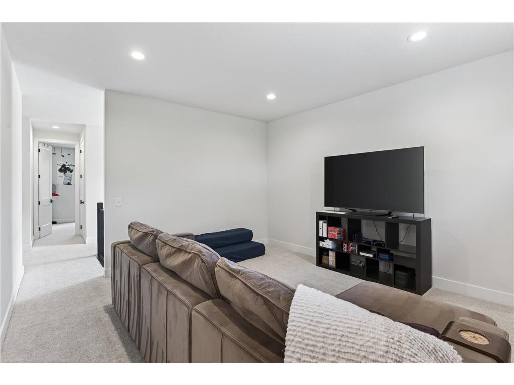 5717 W 68th Street Edina MN 55439 7081032 image26