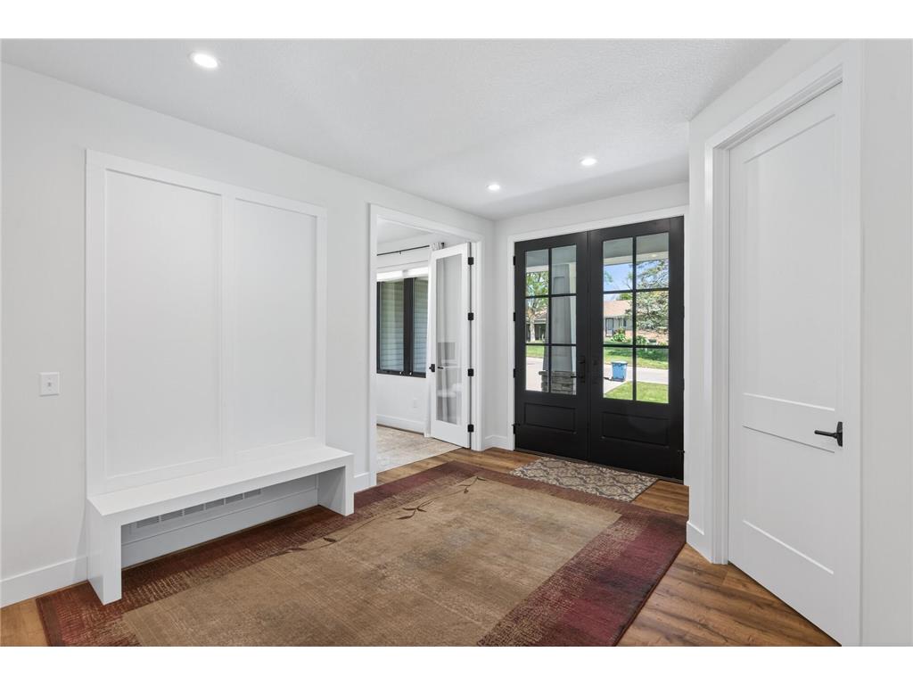 5717 W 68th Street Edina MN 55439 7081032 image3