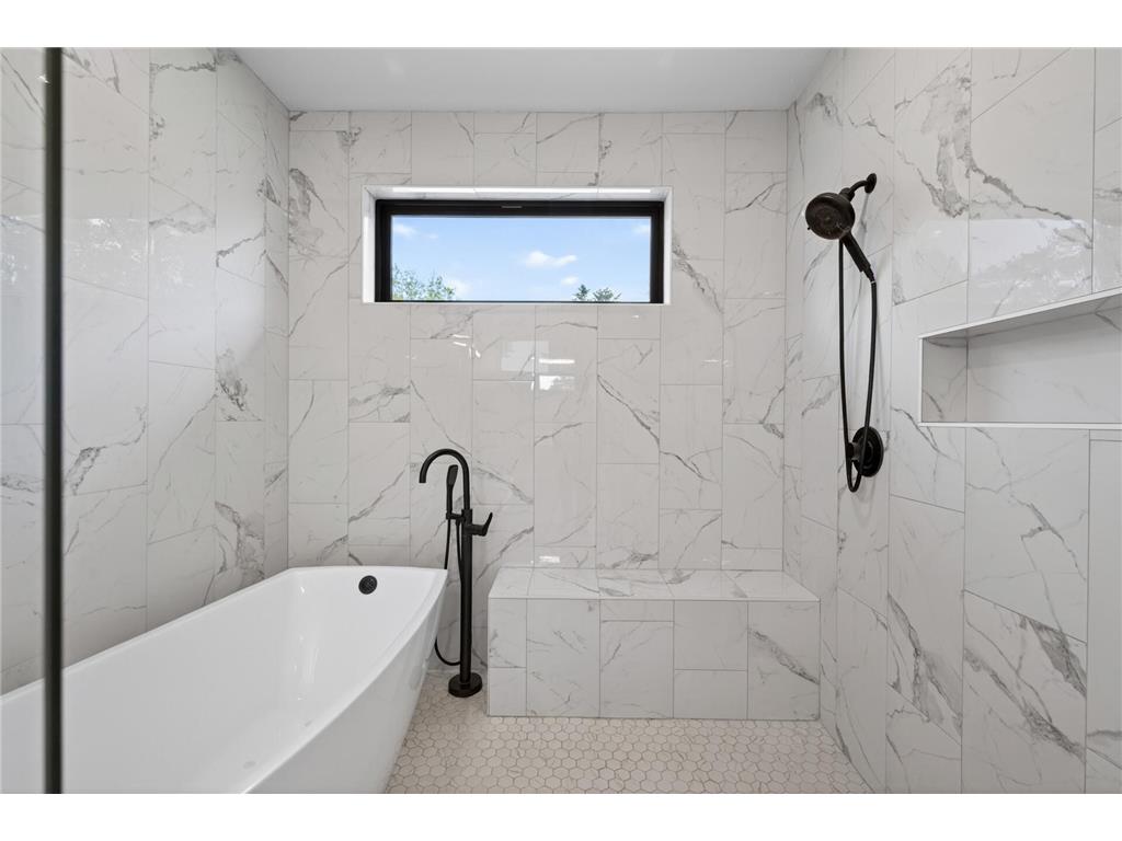5717 W 68th Street Edina MN 55439 7081032 image32