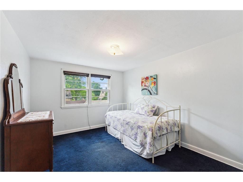 5718 13th Avenue S Minneapolis MN 55417 7063897 image27