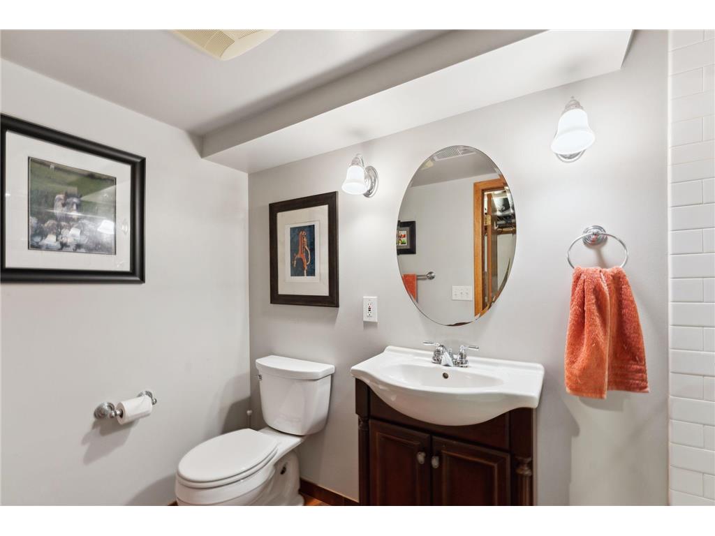 5718 13th Avenue S Minneapolis MN 55417 7063897 image42