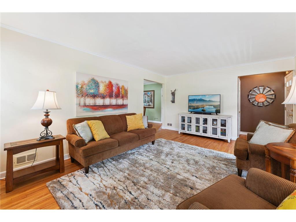 5718 13th Avenue S Minneapolis MN 55417 7063897 image7