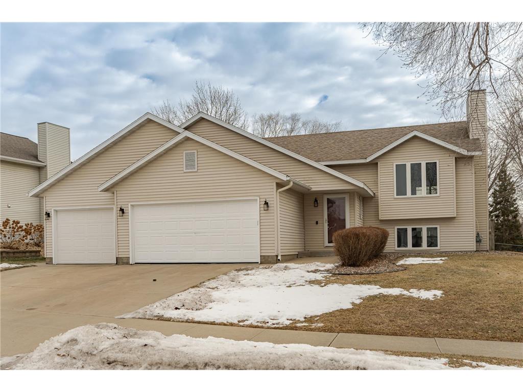 5718 Shetland Drive NW Rochester MN 55901 7009078 image1