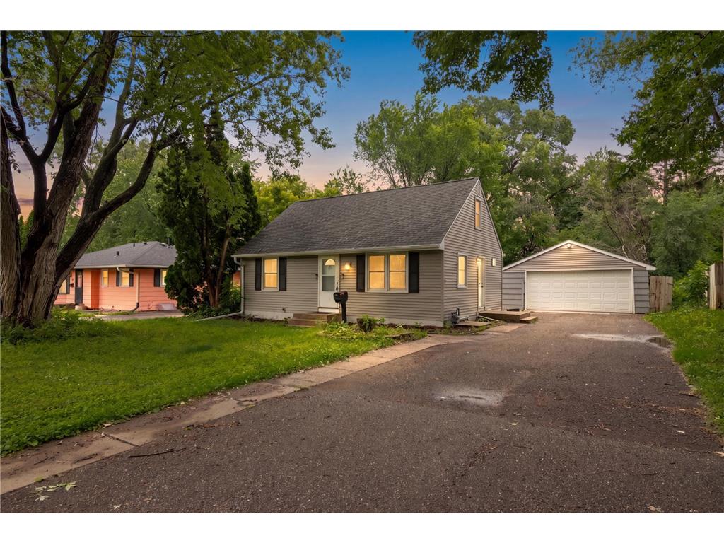 5718 Sumter Avenue N Crystal MN 55428 7096421 image1