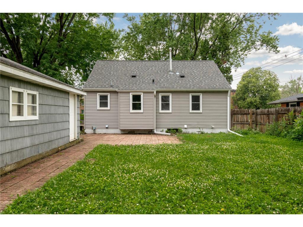 5718 Sumter Avenue N Crystal MN 55428 7096421 image40