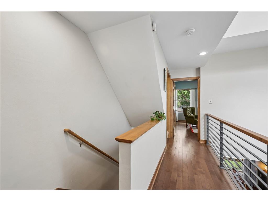 572 Dayton Avenue Saint Paul MN 55102 7104057 image14