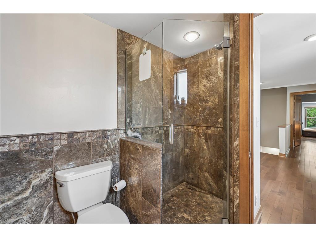 572 Dayton Avenue Saint Paul MN 55102 7104057 image30