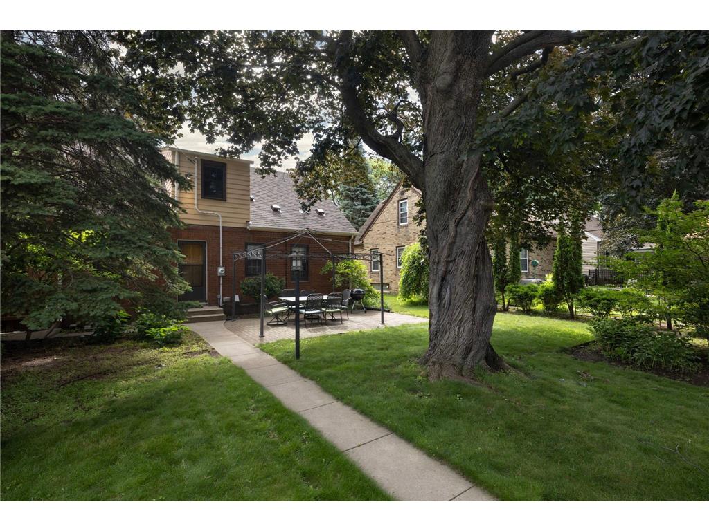 5720 11th Avenue S Minneapolis MN 55417 7084052 image30