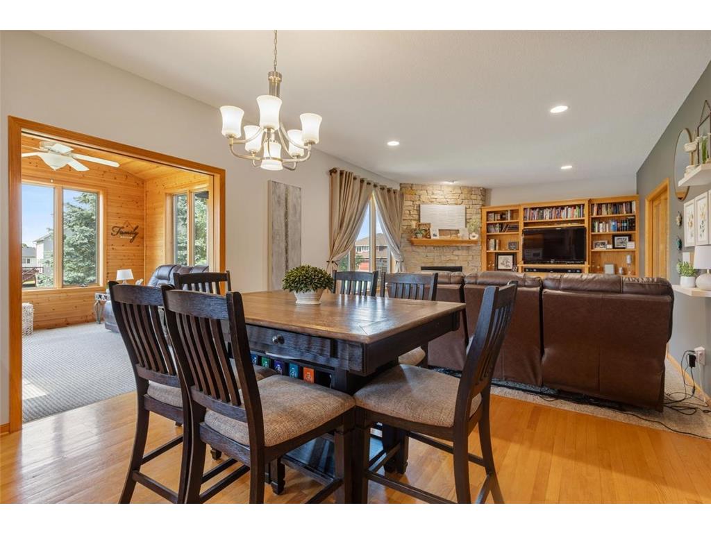 5721 103rd Avenue N Brooklyn Park MN 55443 7085815 image11