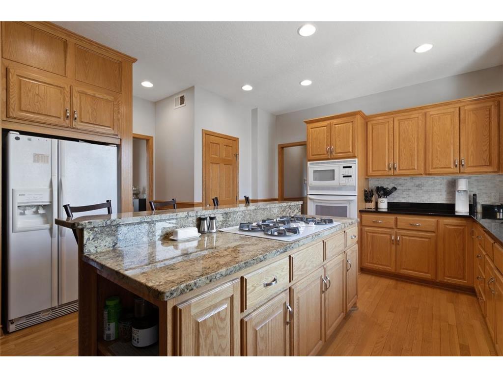 5721 103rd Avenue N Brooklyn Park MN 55443 7085815 image2
