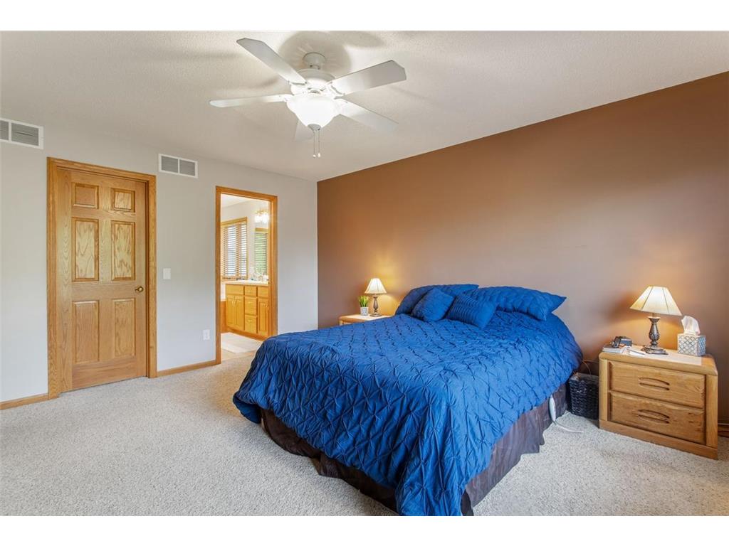 5721 103rd Avenue N Brooklyn Park MN 55443 7085815 image27