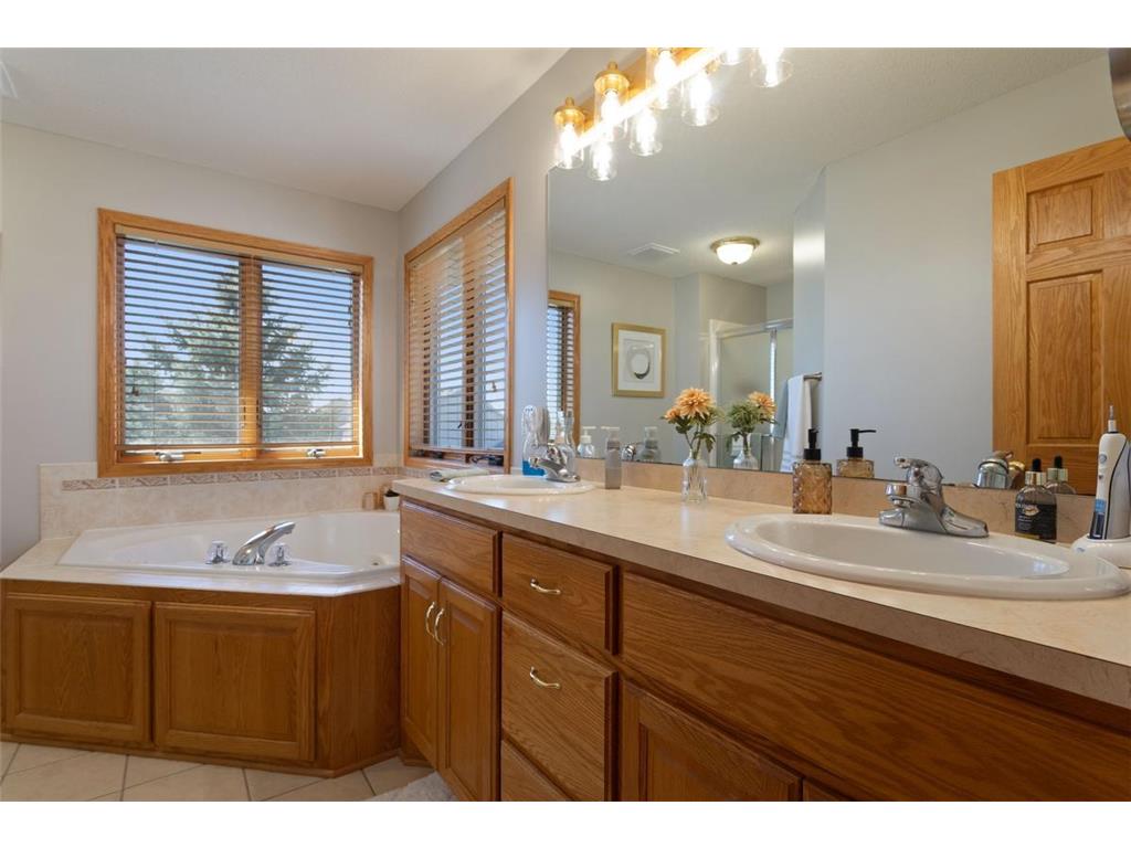 5721 103rd Avenue N Brooklyn Park MN 55443 7085815 image28