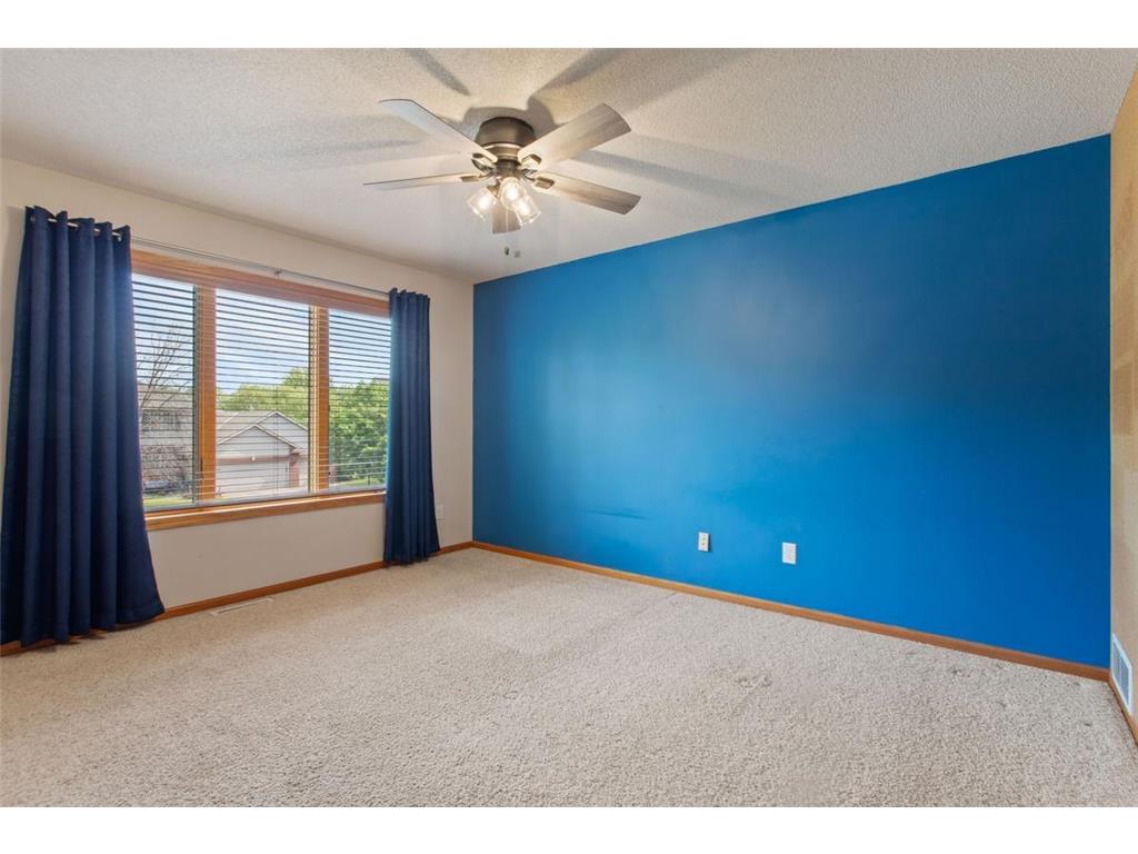 5721 103rd Avenue N Brooklyn Park MN 55443 7085815 image29